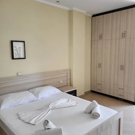 Jay Apartment