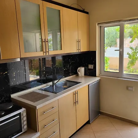 Jay Apartment Ksamil