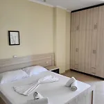 Jay Apartman